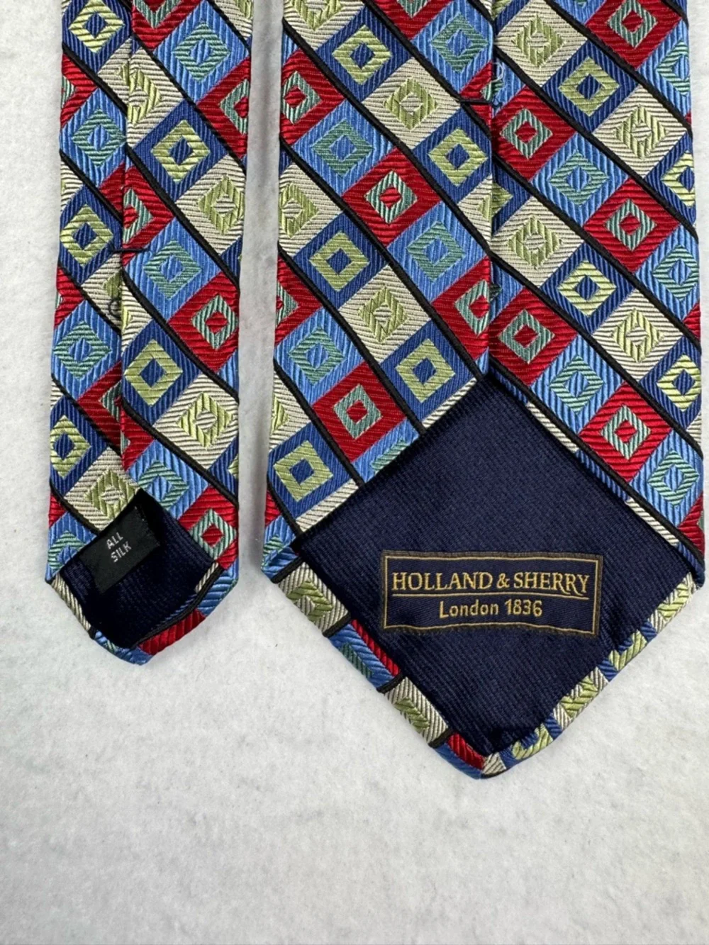 Holland & Sherry London 1836 100% Silk‎ Necktie Red Blue Cream Geometric